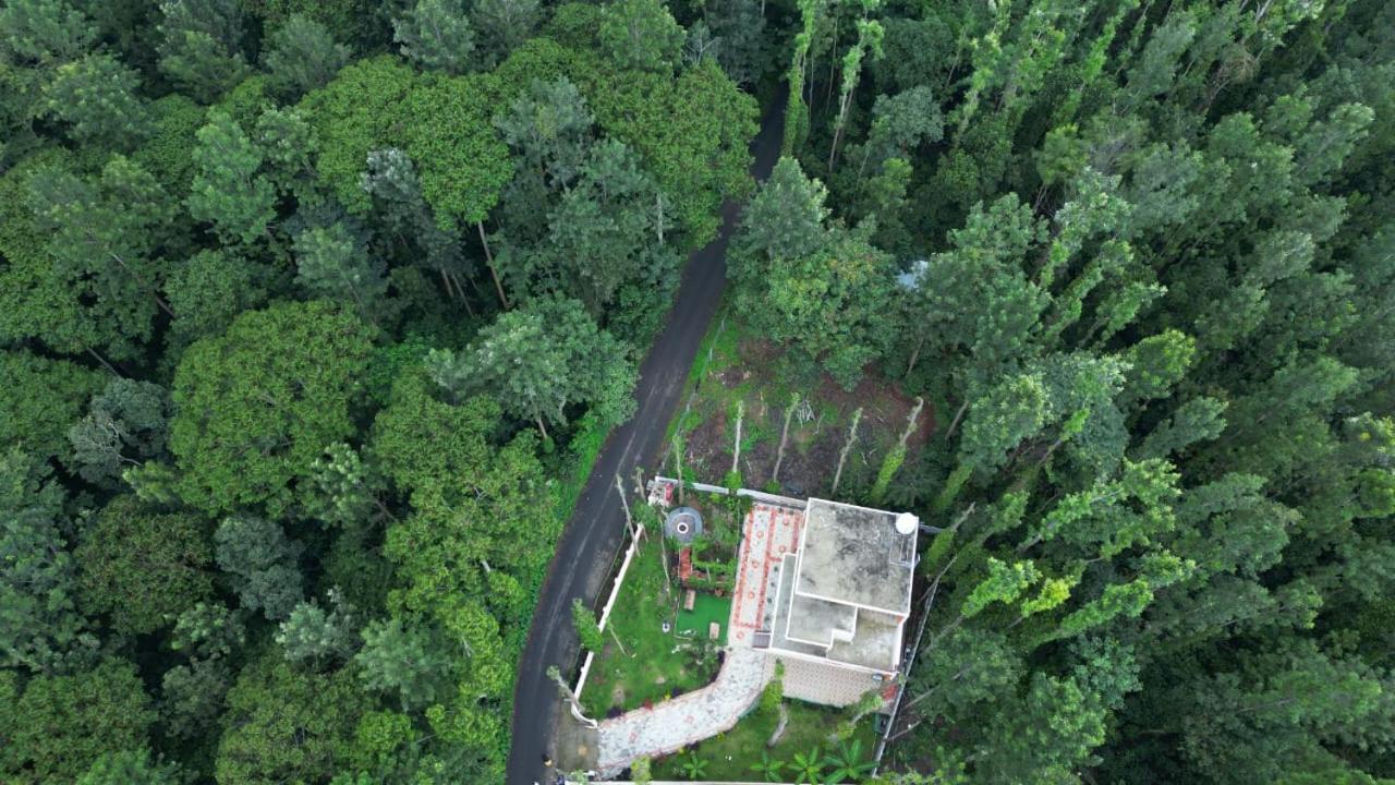 The Great Escape At Yercaud Villa Exterior photo